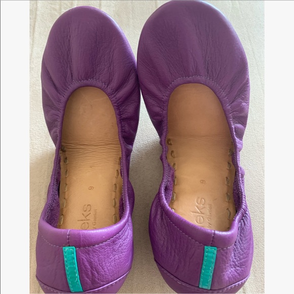 Tieks Shoes - Lilac Tieks- Size 9